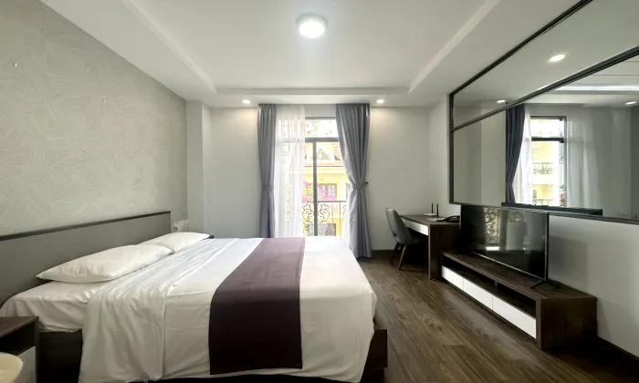 One Bedroom Spring House Serviced Apartment For Rent in HCMC 50sqm 650 USD/month