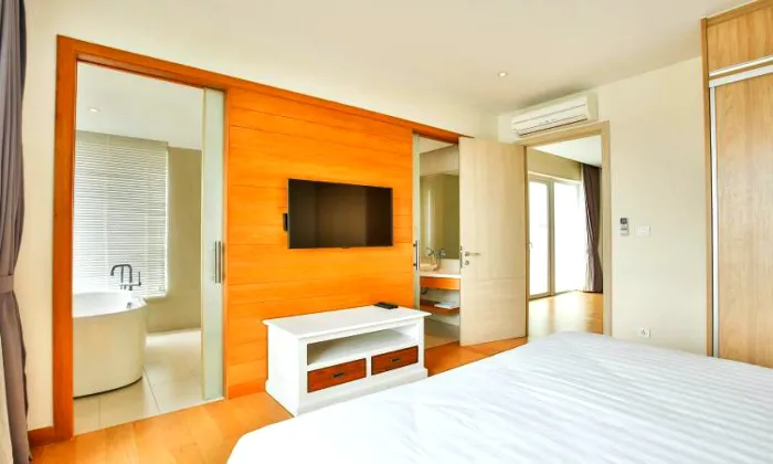 Luxury 02 Bedroom Apartment Home Diamond Island HCMC 110sqm 1,300 USD/month