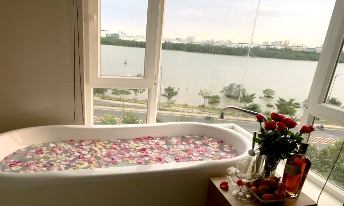 Low Floor 02 Bedroom Diamond Island Apartment For Rent HCM 97sqm 1,300 USD/month