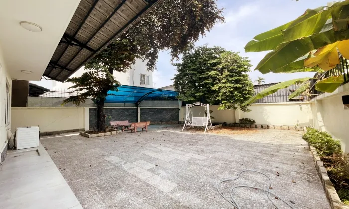 Garden Villa For Rent Road 47 Thao Dien Ho Chi Minh City 450sqm 2,500 USD/month