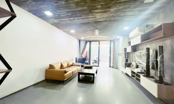 4Beds House For Rent in Road 8 An Phu Ho Chi Minh City 200sqm 1,300 USD/month