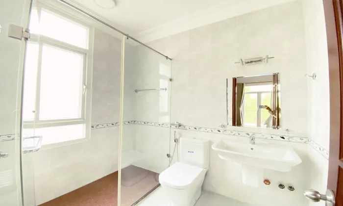 New Villa For Rent in Nguyen U Di St Thao Dien HCMC 670sqm 5,000 USD/month