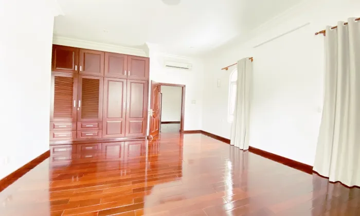 New Villa For Rent in Nguyen U Di St Thao Dien HCMC 670sqm 5,000 USD/month