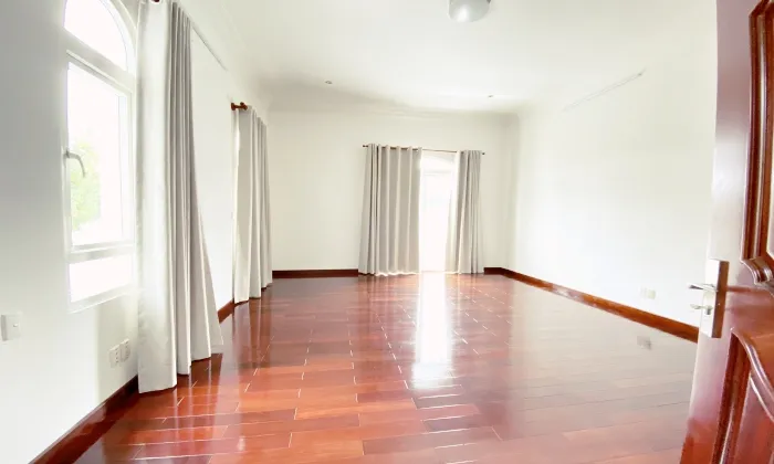 New Villa For Rent in Nguyen U Di St Thao Dien HCMC 670sqm 5,000 USD/month