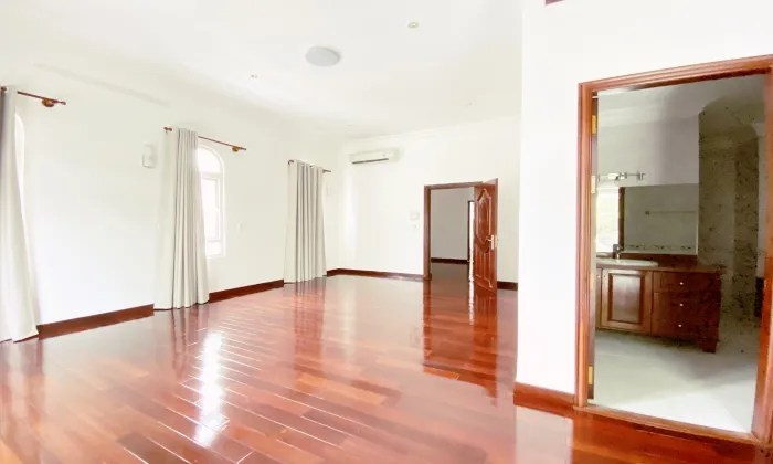 New Villa For Rent in Nguyen U Di St Thao Dien HCMC 670sqm 5,000 USD/month