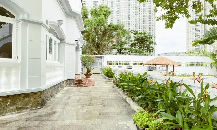 New Villa For Rent in Nguyen U Di St Thao Dien HCMC 670sqm 5,000 USD/month
