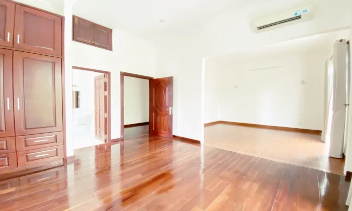 New Villa For Rent in Nguyen U Di St Thao Dien HCMC 670sqm 5,000 USD/month