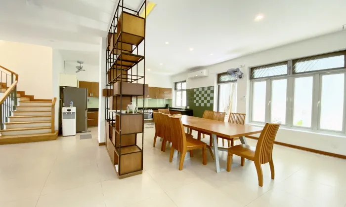 Modern Villa For Rent Behind Masteri Thao Dien HCMC 260sqm 2,900 USD/month