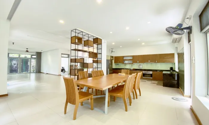 Modern Villa For Rent Behind Masteri Thao Dien HCMC 260sqm 2,900 USD/month