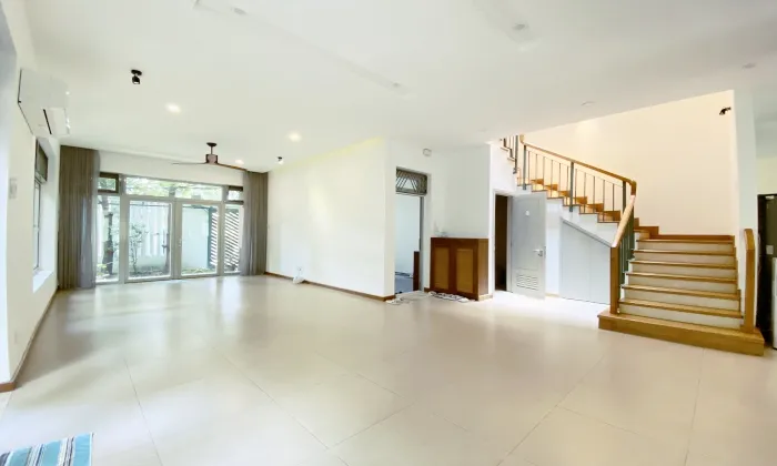 Modern Villa For Rent Behind Masteri Thao Dien HCMC 260sqm 2,900 USD/month