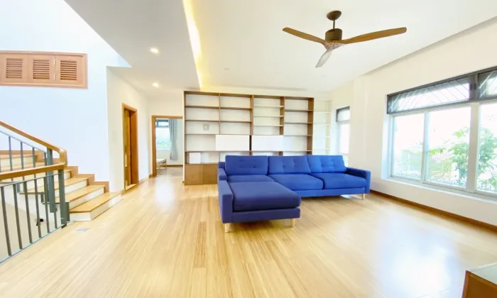 Modern Villa For Rent Behind Masteri Thao Dien HCMC 260sqm 2,900 USD/month