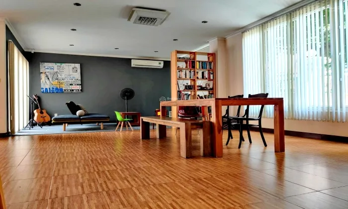 Nice Villa in Small Compound Nguyen Van Huong Thao Dien HCMC 450sqm 3,700 USD/month
