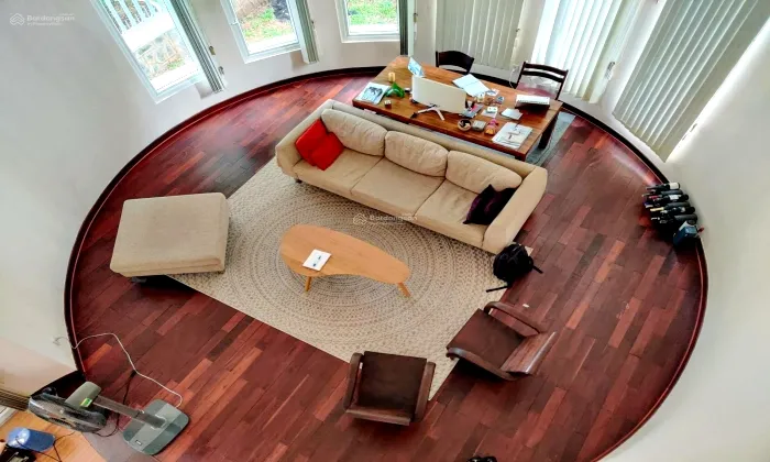 Nice Villa in Small Compound Nguyen Van Huong Thao Dien HCMC 450sqm 3,700 USD/month