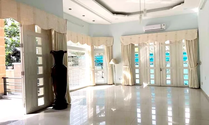 Nice Villa For Rent in 188 Nguyen Van Huong Thao Dien District 2 HCM 500sqm 3,000 USD/month