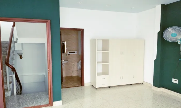 Good Rent House For Rent in Road 5 Thao Dien District 2 HCMC 200sqm 1,000 USD/month