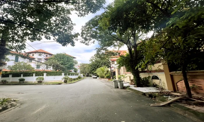 Phu Tuong Compound Villa 215 Nguyen Van Huong Thao Dien Ward HCM