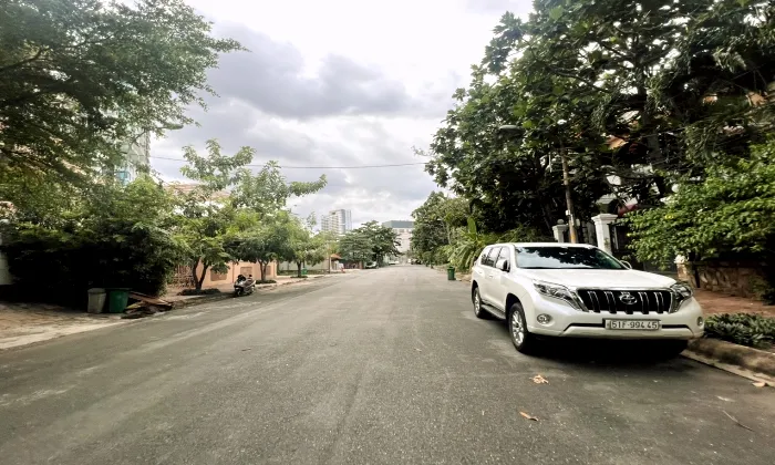 Phu Tuong Compound Villa 215 Nguyen Van Huong Thao Dien Ward HCM