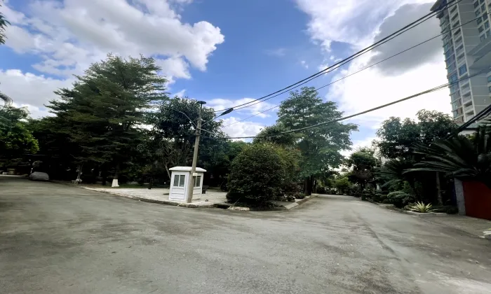 Phu Tuong Compound Villa 215 Nguyen Van Huong Thao Dien Ward HCM