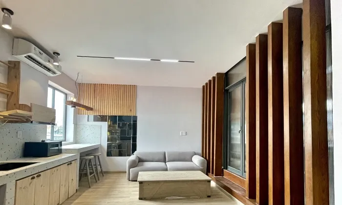 Separate One Bedroom Apartment For Rent In District 3 HCMC 50sqm 650 USD/month