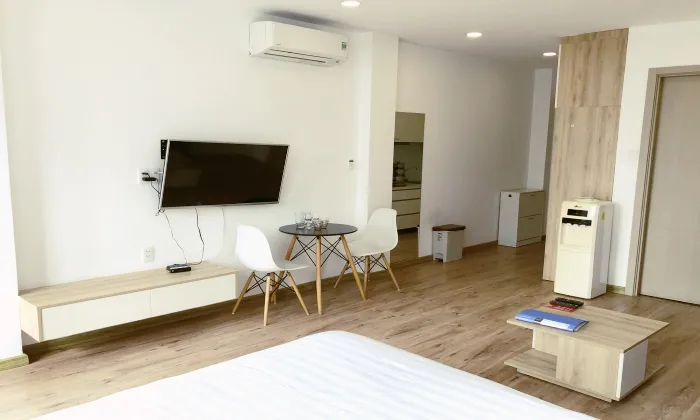 Studio Maple Leaf Serviced apartment for rent in Binh Thanh District HCM 40sqm 600 USD/month