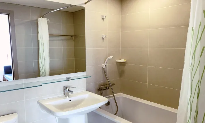 Studio Maple Leaf Serviced apartment for rent in Binh Thanh District HCM 40sqm 600 USD/month