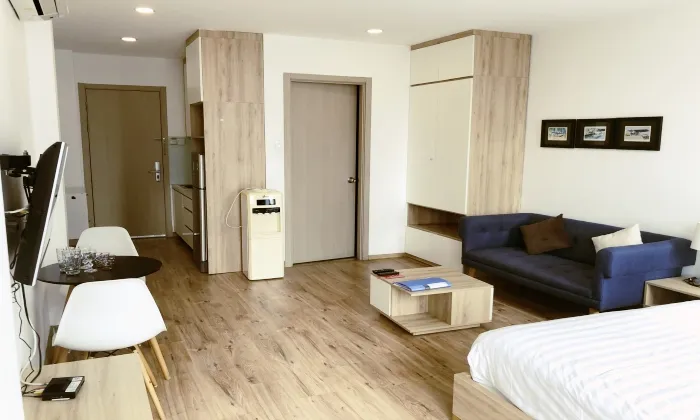 Studio Maple Leaf Serviced apartment for rent in Binh Thanh District HCM 40sqm 600 USD/month