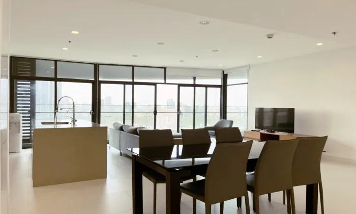 Three Bedrooms River View City Garden Apartment in Binh Thanh HCM 145sqm 2,850 USD/month