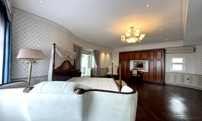 Indochine Penthouse Saigon Pearl Apartment For Rent in Binh Thanh HCMC 230sqm 3,500 USD/month