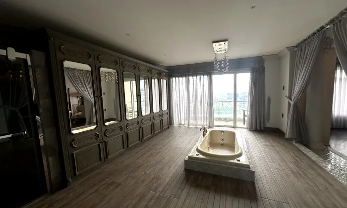 Indochine Penthouse Saigon Pearl Apartment For Rent in Binh Thanh HCMC 230sqm 3,500 USD/month