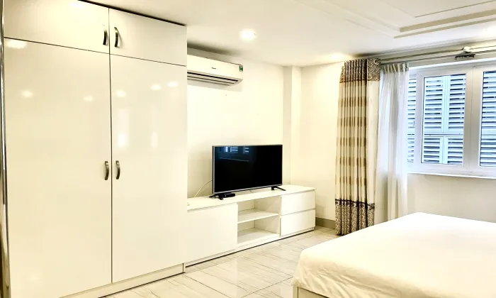 Modern Studio Apartment For Rent in Nguyen Van Troi Phu Nhuan HCM 35sqm 450 USD/month