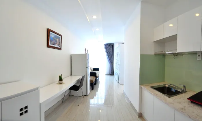 New Studio Apartment For Rent in Phu Nhuan District HCM City 40sqm 500 USD/month