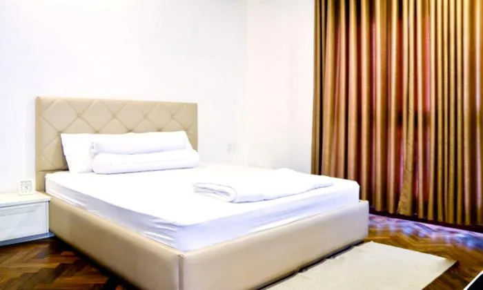 Penthouse Two Bedroom For Rent in Phu Nhuan District HCM City 140sqm 1,000 USD/month