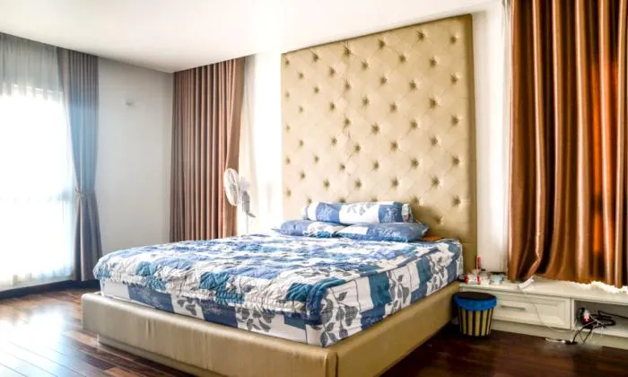 Penthouse Two Bedroom For Rent in Phu Nhuan District HCM City 140sqm 1,000 USD/month