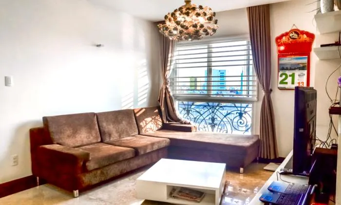 Penthouse Two Bedroom For Rent in Phu Nhuan District HCM City 140sqm 1,000 USD/month