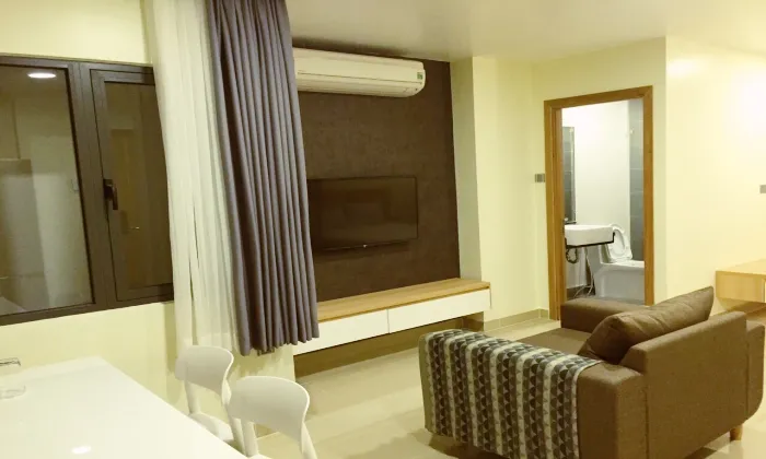 Studio Serviced Apartment For Rent in Nguyen Thuong Hien Phu Nhuan HCM 40sqm 450 USD/month