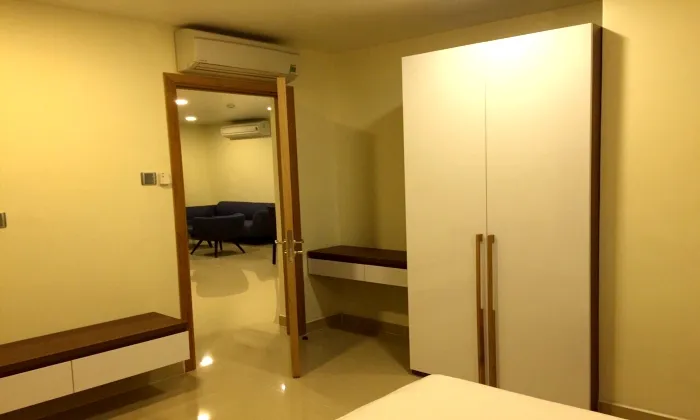 High Quality Interior Two Bedrooms Serviced in Phu Nhuan Dist HCMC 75sqm 600 USD/month