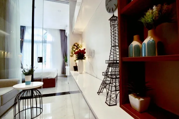 Modern Style One Bedroom Apartment in Phu Nhuan District HCM 35sqm 450 USD/month