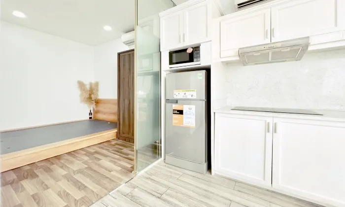 Good Studio Serviced Apartment For Rent in Phu Nhuan Dist HCM City 45sqm 500 USD/month