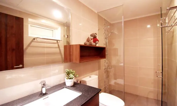 Studio Emerald Serviced Apartment in Phu Nhuan District HCM 30sqm 450 USD/month