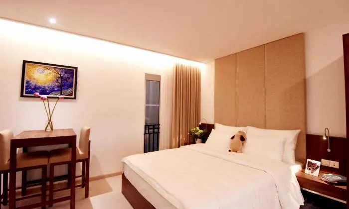 Studio Emerald Serviced Apartment in Phu Nhuan District HCM 30sqm 450 USD/month