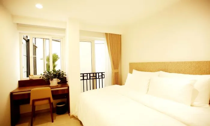 Modern Two Bedroom Serviced Apartment in Phu Nhuan District HCM 80sqm 1,250 USD/month