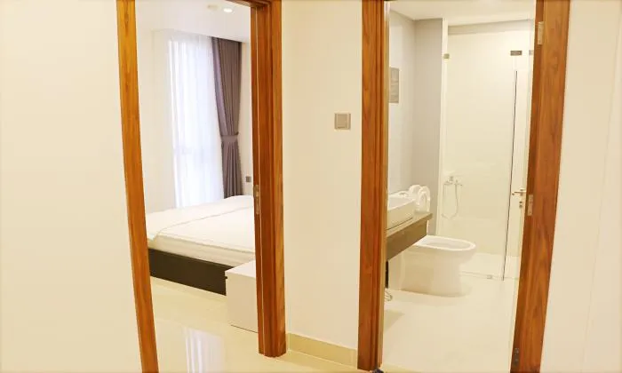 Nice Balcony Two Bedroom Apartment For Rent in Phu Nhuan District HCM City 70sqm 800 USD/month