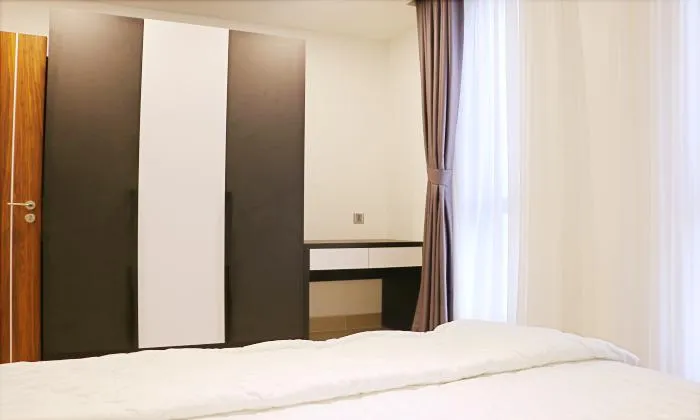 Nice Balcony Two Bedroom Apartment For Rent in Phu Nhuan District HCM City 70sqm 800 USD/month