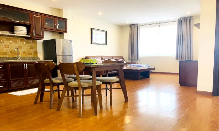 Apartment For Rent In Quiet Location Phu Nhuan District HCMC 80sqm 800 USD/month