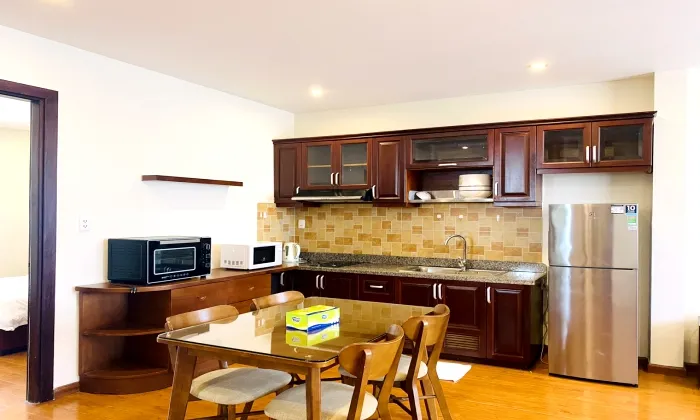 Apartment For Rent In Quiet Location Phu Nhuan District HCMC 80sqm 800 USD/month
