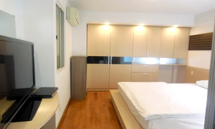 One Bedroom Serviced Apartment For Rent in Phan Xich Long Phu Nhuan HCM 45sqm 500 USD/month