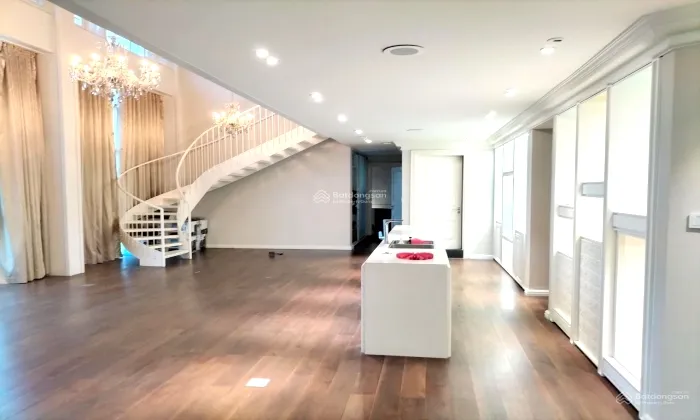 Unfurnished 5 Bedrooms Duplex The Vista AN Phu For Rent HCMC 288sqm 4,000 USD/month