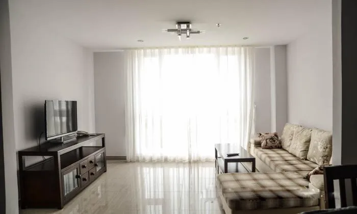 One Bedroom Violet Serviced Apartment  in Phu Nhuan District, HCM City 45sqm 500 USD/month