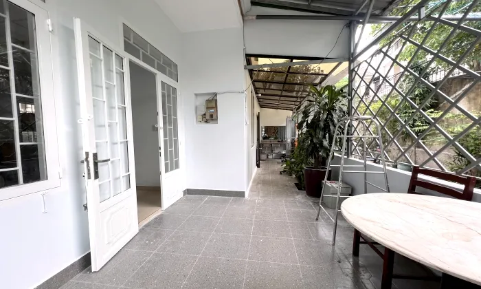 Garden Two Bedroom House For Rent in Thao Dien HCM 200sqm 1,000 USD/month