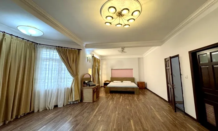 Furnished 3Bedrooms House for rent in Binh An Thu Duc City 250sqm 1,300 USD/month